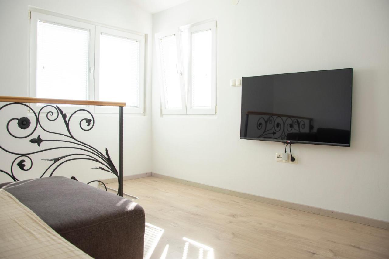 זאדאר Holiday House By The Sea Vigo מראה חיצוני תמונה